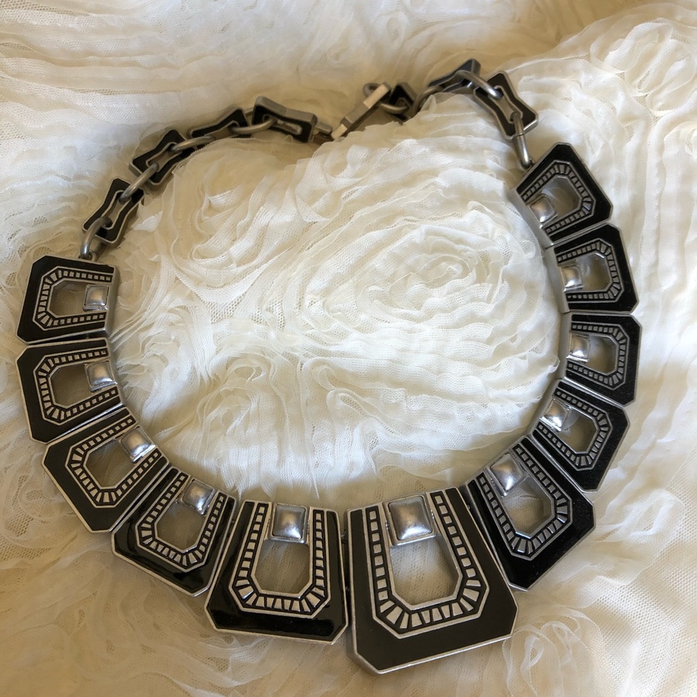 Original lia sophia red carpet piece